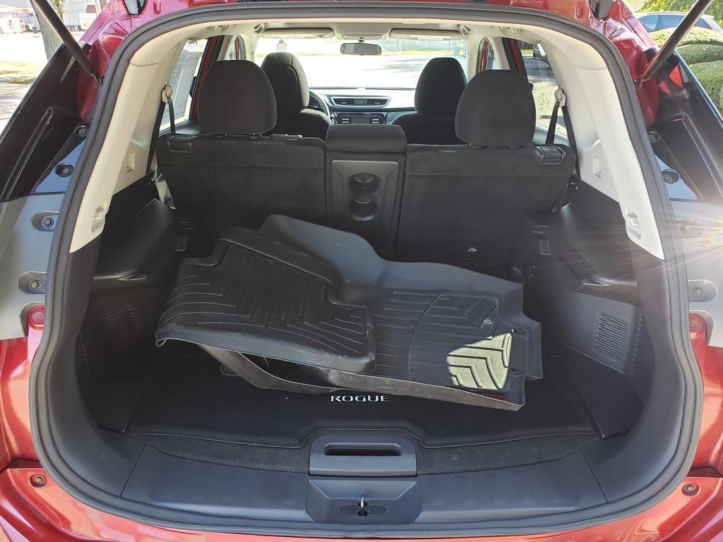 used 2016 Nissan Rogue car, priced at $10,999