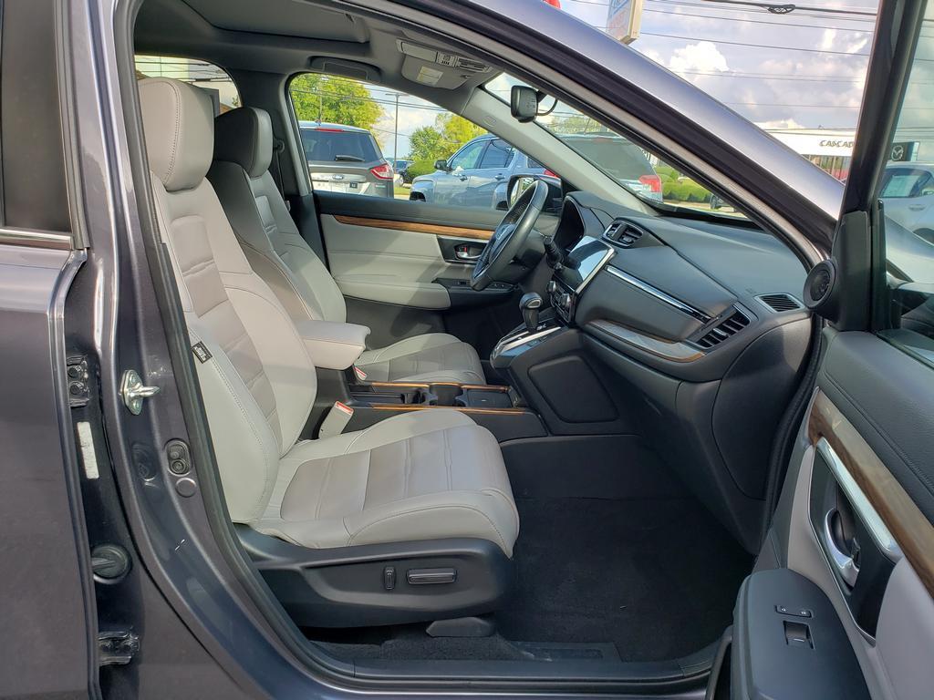 used 2020 Honda CR-V car, priced at $25,999