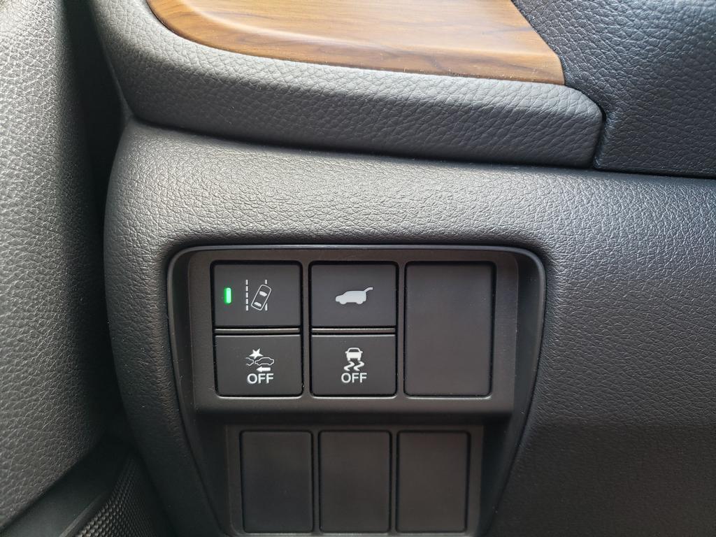 used 2020 Honda CR-V car, priced at $25,999