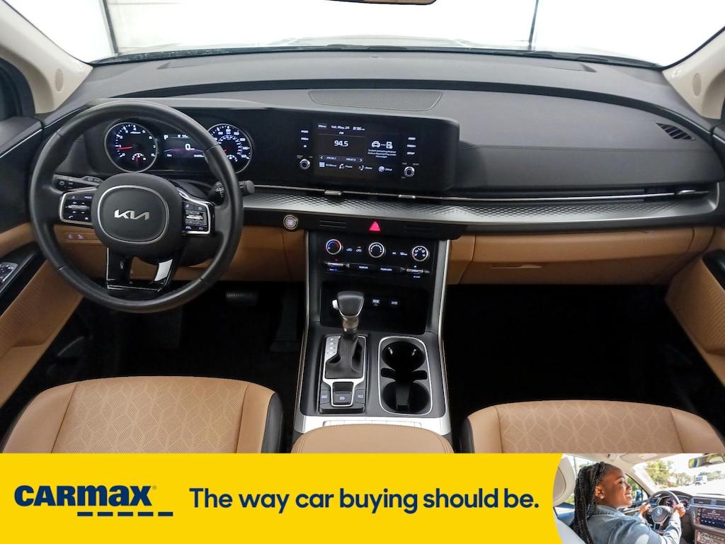 used 2024 Kia Carnival car, priced at $33,998