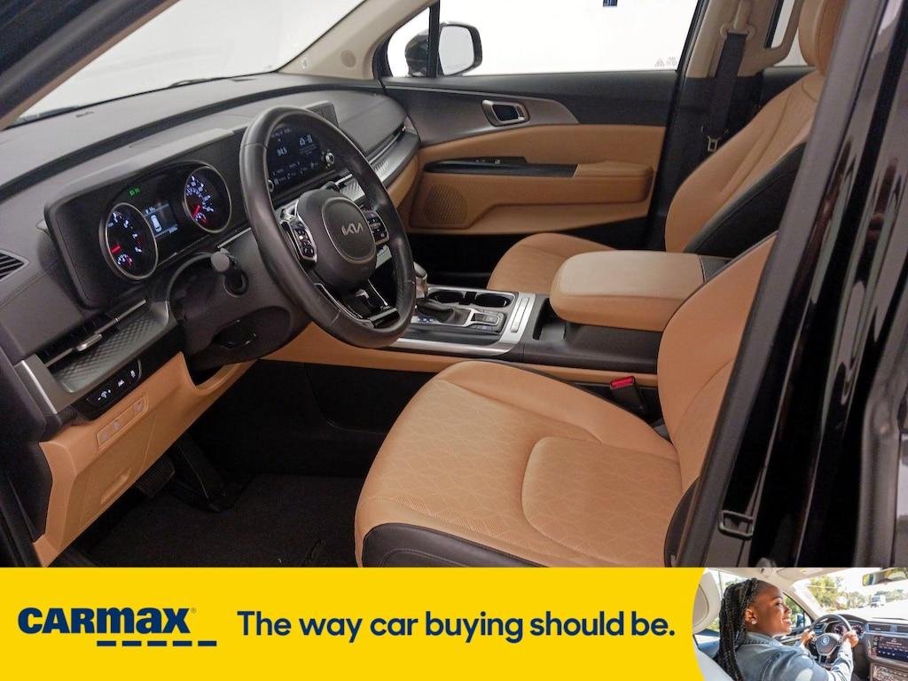 used 2024 Kia Carnival car, priced at $33,998
