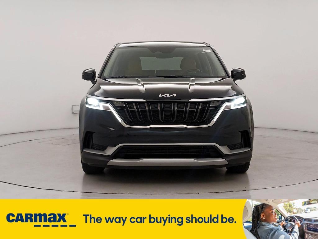 used 2024 Kia Carnival car, priced at $33,998