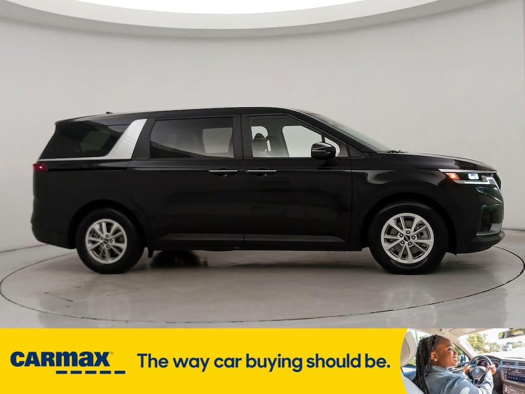 used 2024 Kia Carnival car, priced at $33,998
