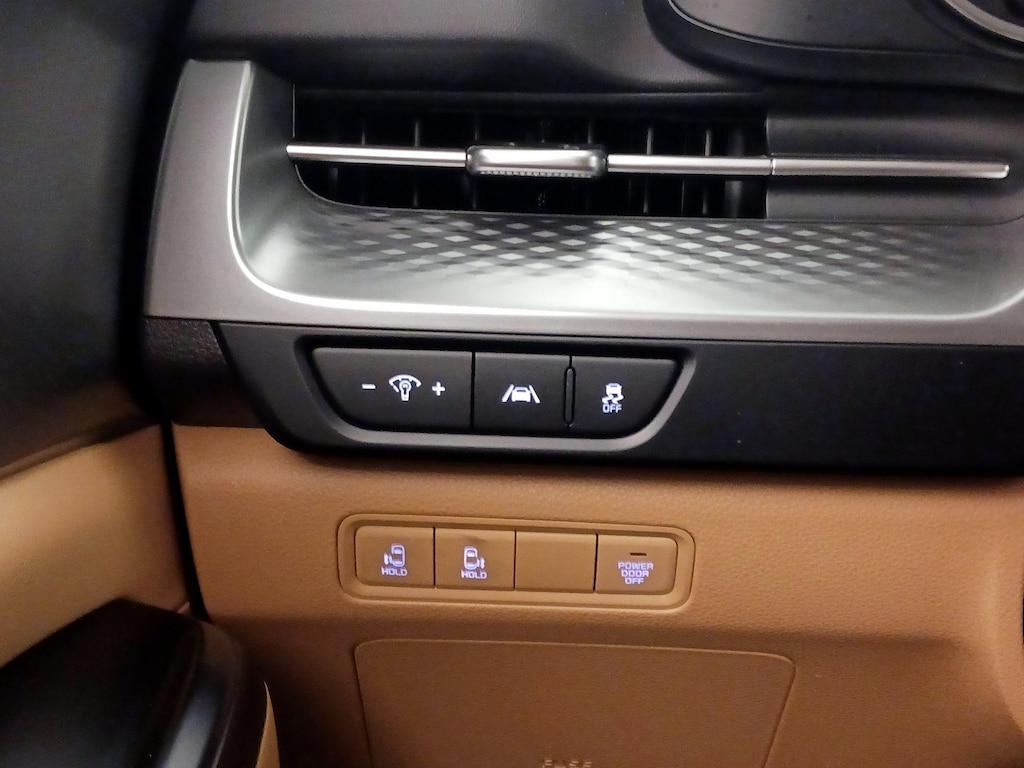 used 2024 Kia Carnival car, priced at $33,998