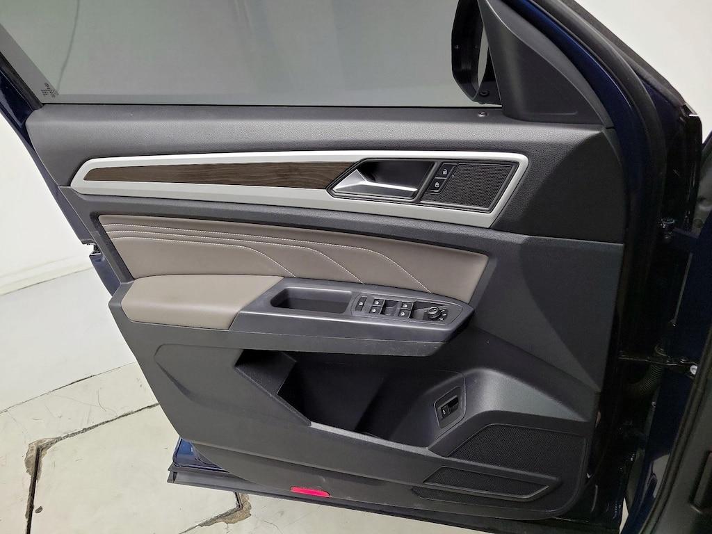 used 2021 Volkswagen Atlas car, priced at $25,998