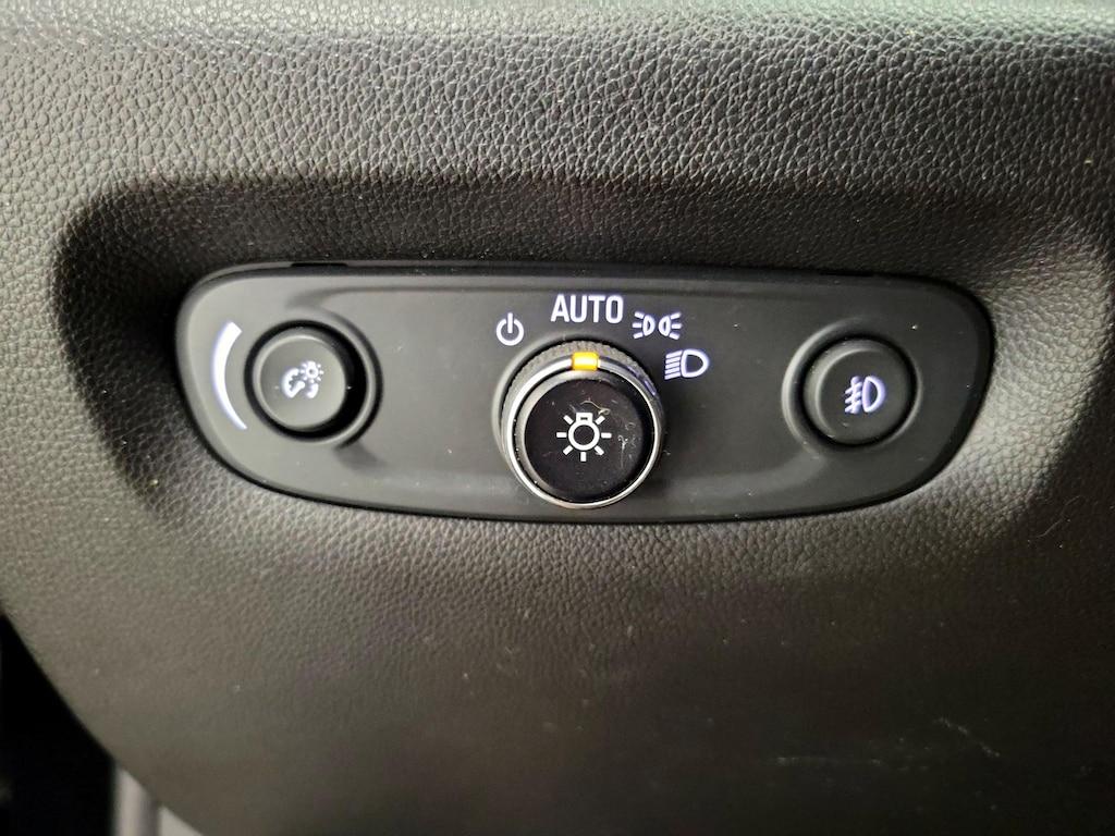 used 2021 Chevrolet Traverse car, priced at $25,998
