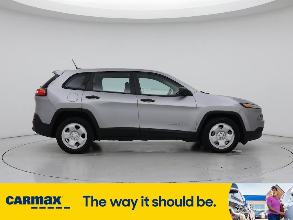 used 2015 Jeep Cherokee car, priced at $11,599