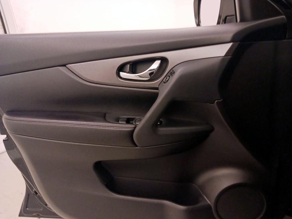 used 2015 Nissan Rogue car, priced at $14,998