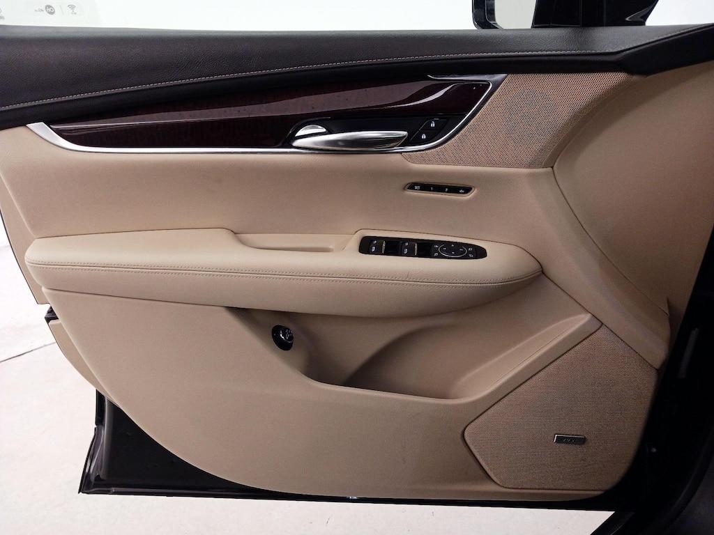 used 2017 Cadillac XT5 car, priced at $19,998