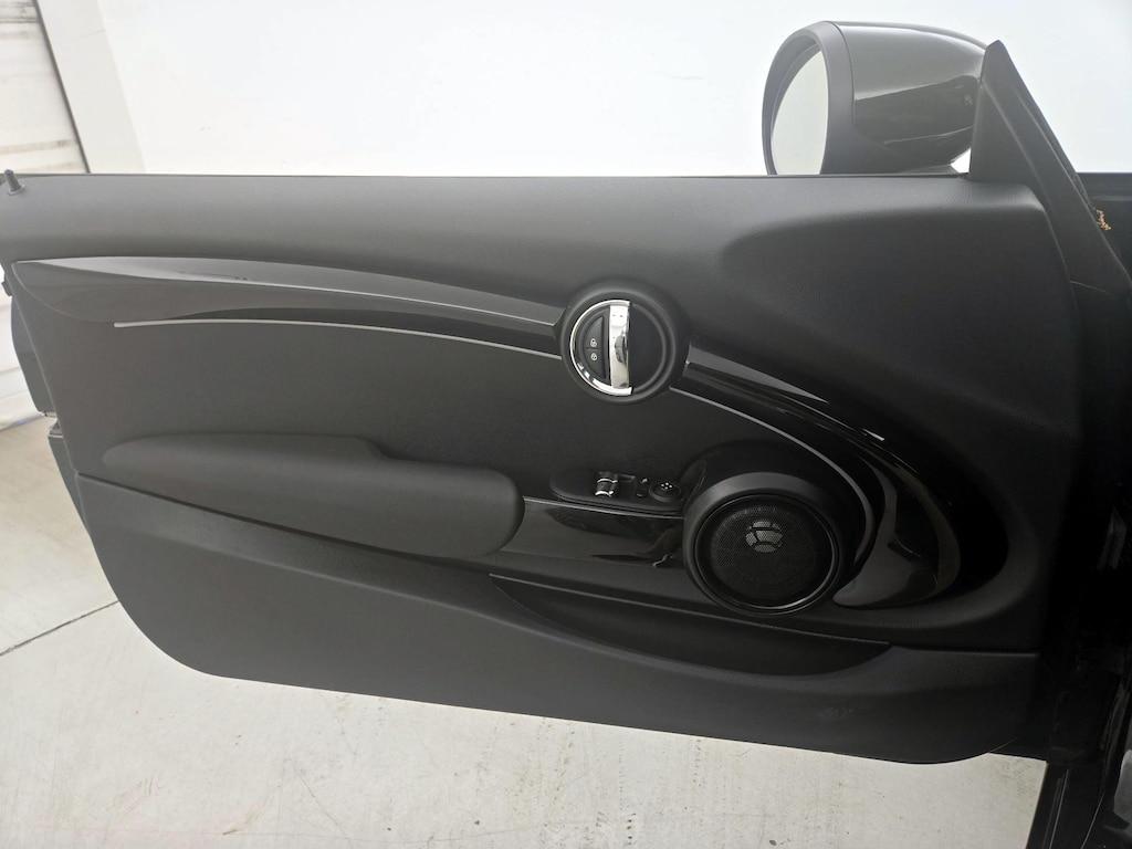 used 2024 MINI Hardtop car, priced at $32,998