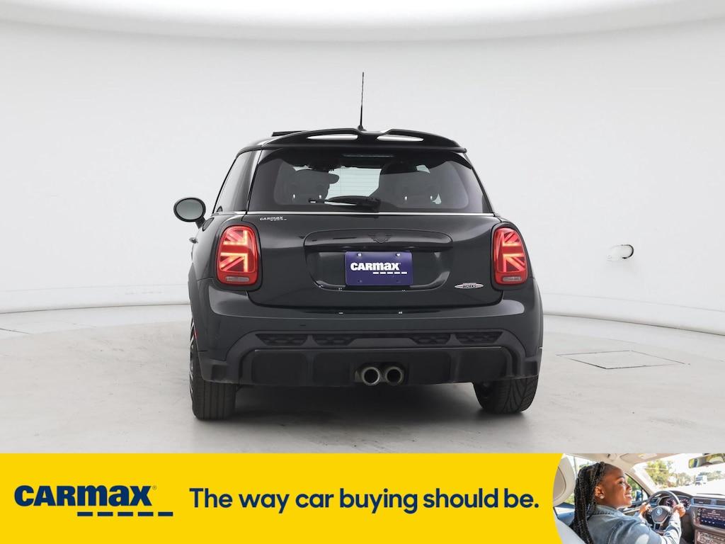 used 2024 MINI Hardtop car, priced at $32,998