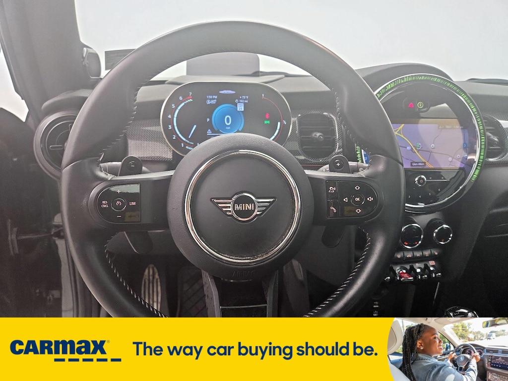 used 2024 MINI Hardtop car, priced at $32,998