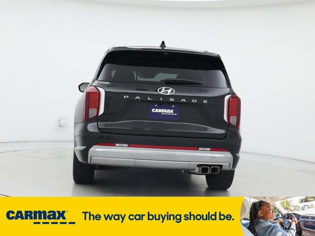 used 2023 Hyundai Palisade car, priced at $43,998