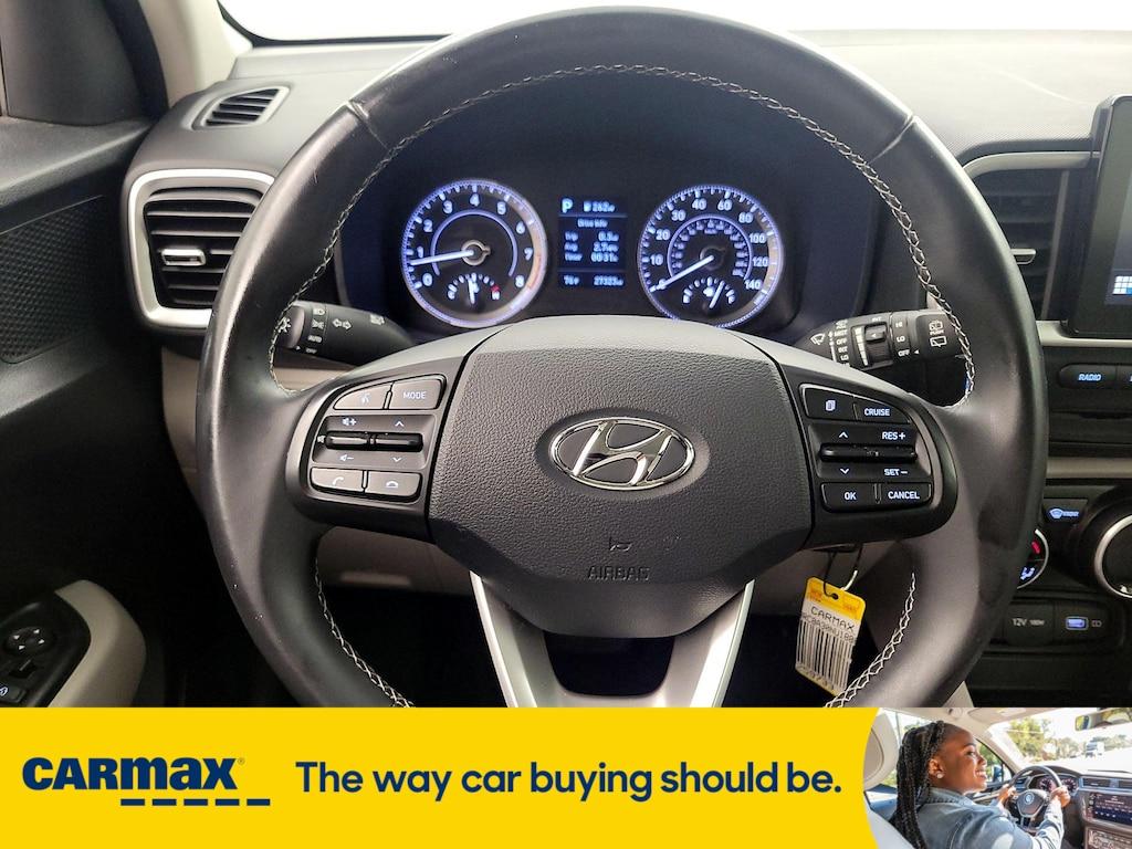 used 2022 Hyundai Venue car, priced at $19,998