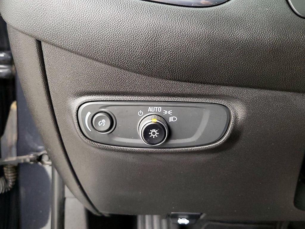 used 2022 Chevrolet Equinox car, priced at $19,998