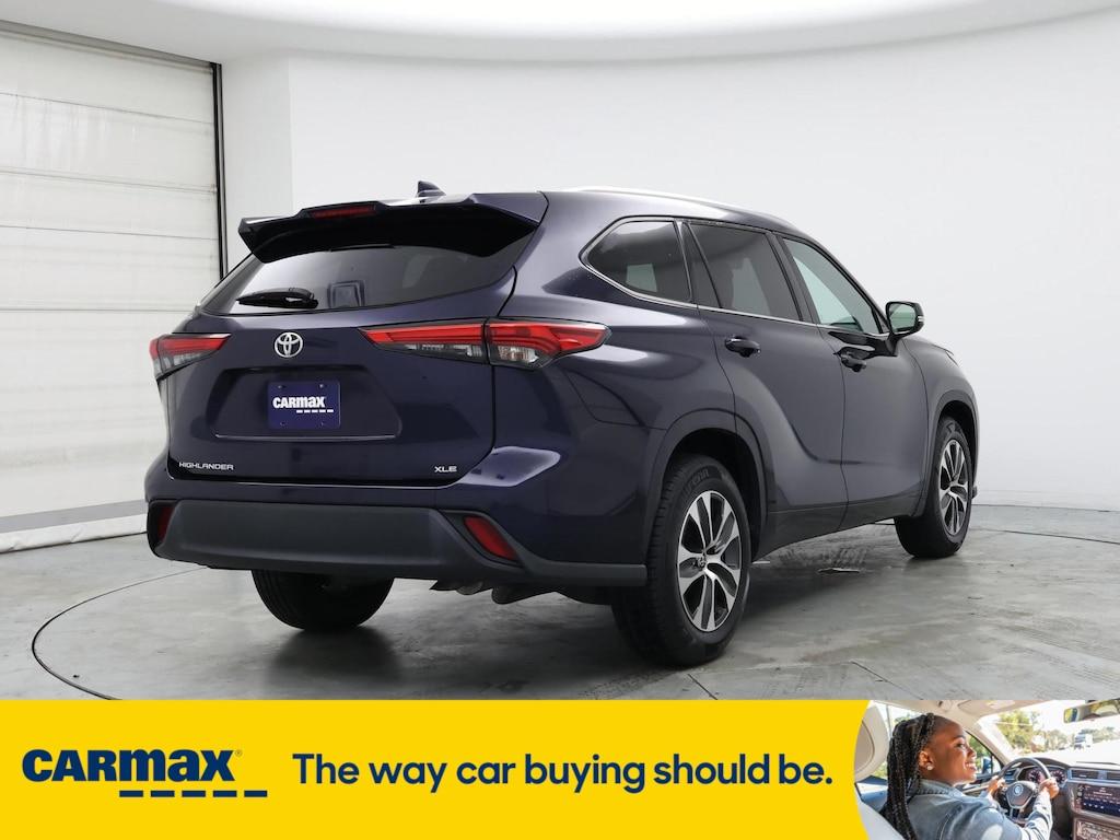 used 2021 Toyota Highlander car, priced at $30,998