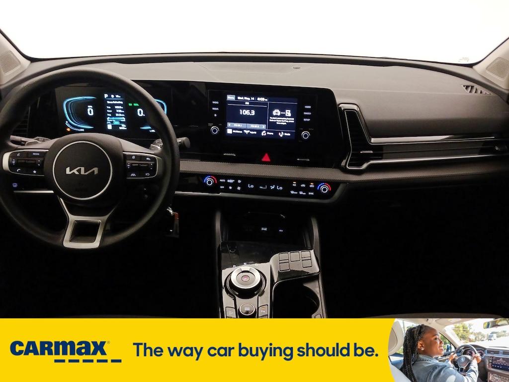 used 2025 Kia Sportage Hybrid car, priced at $29,998