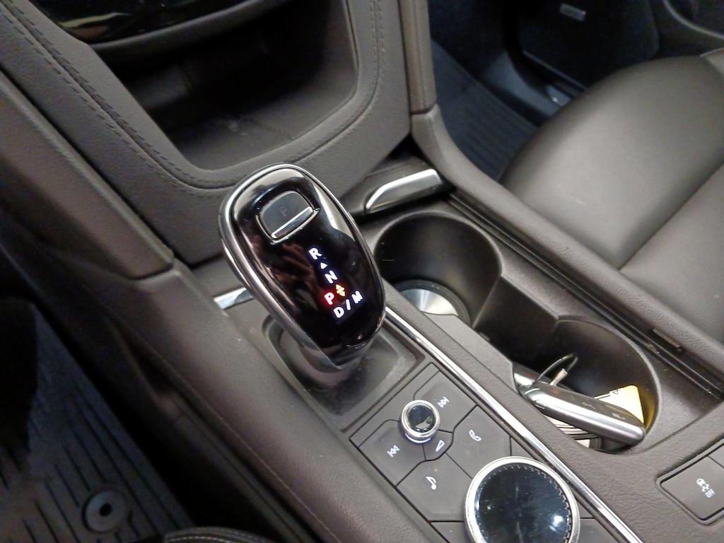 used 2022 Cadillac XT5 car, priced at $27,998