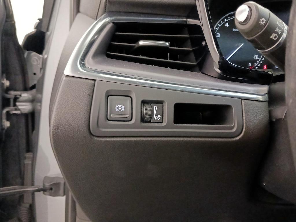used 2022 Cadillac XT5 car, priced at $27,998
