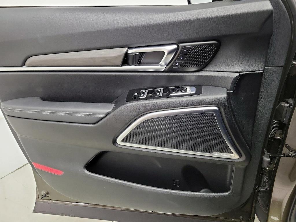 used 2023 Kia Telluride car, priced at $40,998