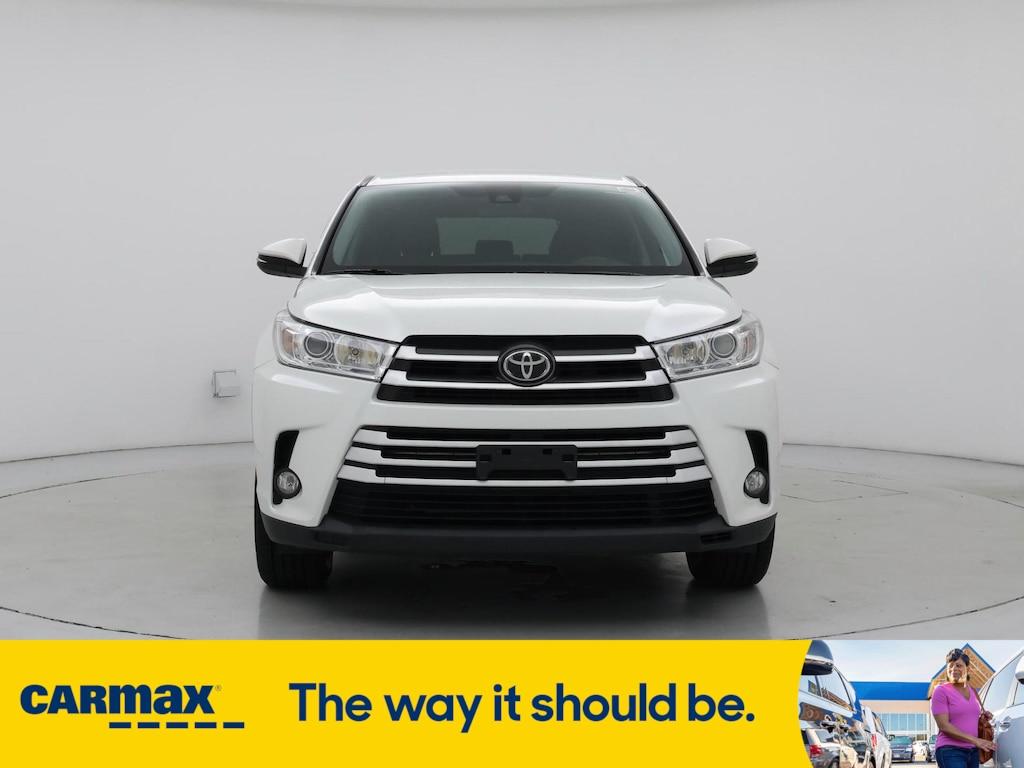 used 2018 Toyota Highlander car, priced at $19,998