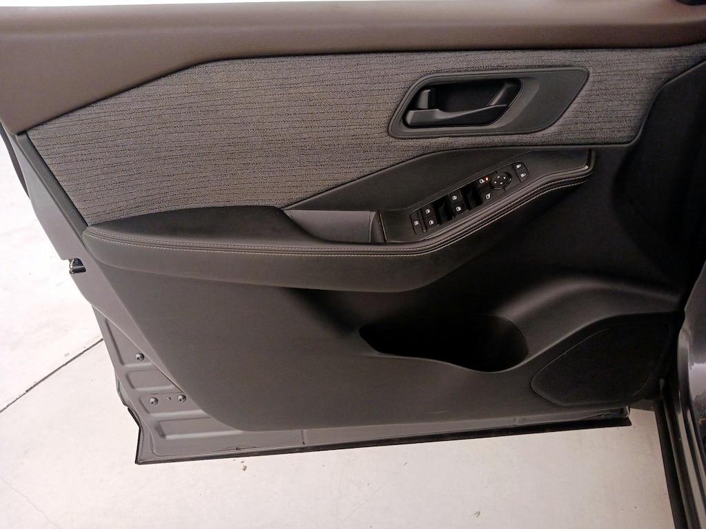 used 2021 Nissan Rogue car, priced at $19,998