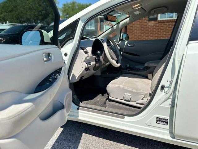 used 2012 Nissan Leaf car, priced at $3,500