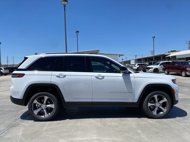 new 2024 Jeep Grand Cherokee car