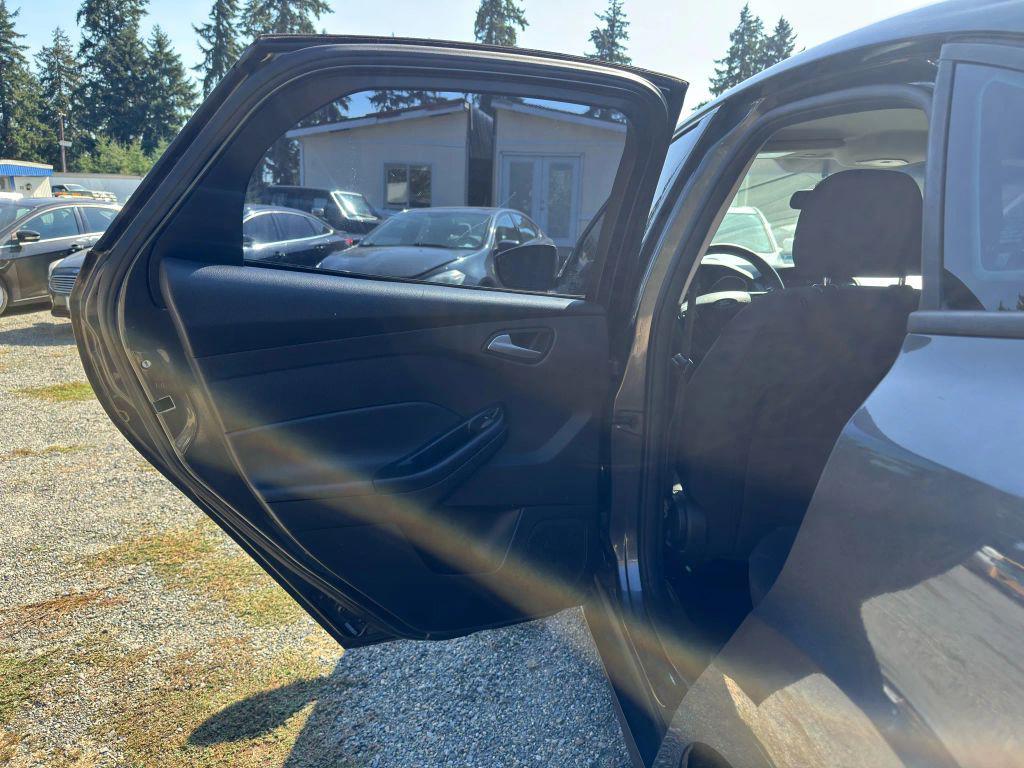 used 2015 Ford Focus car, priced at $5,495