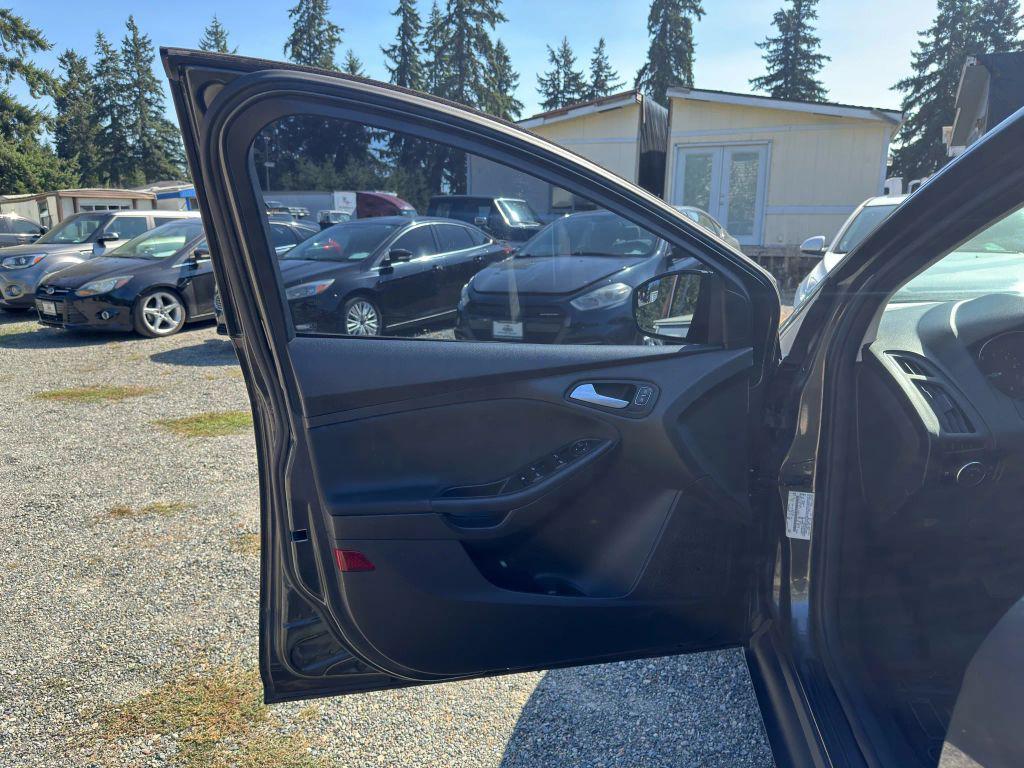 used 2015 Ford Focus car, priced at $5,495