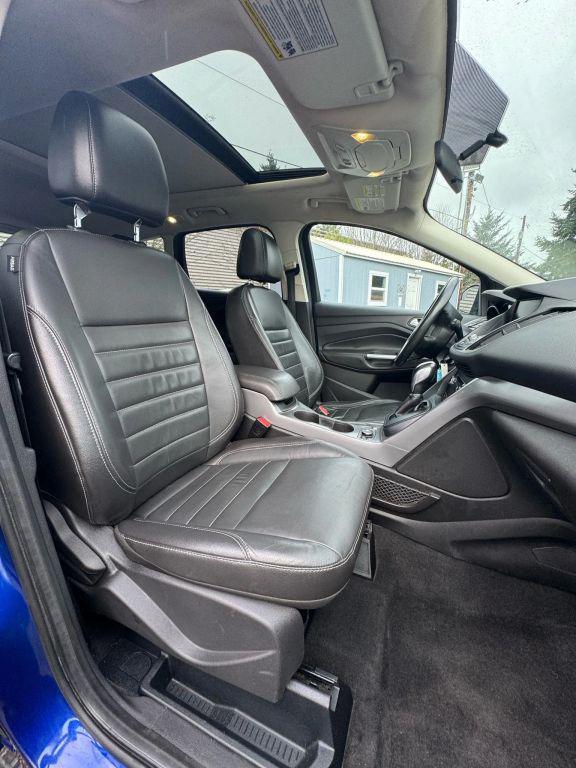 used 2015 Ford Escape car, priced at $7,995