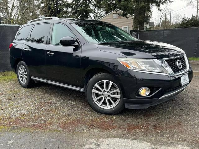 used 2016 Nissan Pathfinder car, priced at $11,995