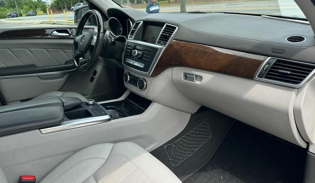 used 2014 Mercedes-Benz GL-Class car, priced at $9,925