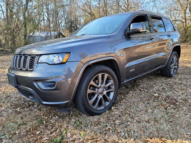 used 2016 Jeep Grand Cherokee car, priced at $17,495