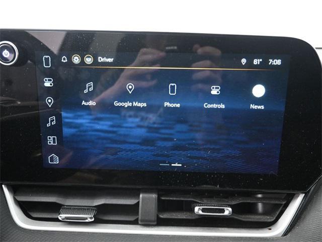 used 2025 Chevrolet Equinox car, priced at $22,888