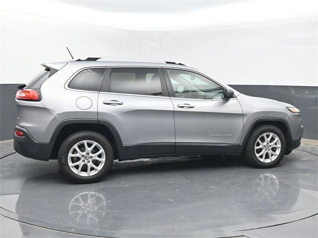 used 2015 Jeep Cherokee car, priced at $8,300