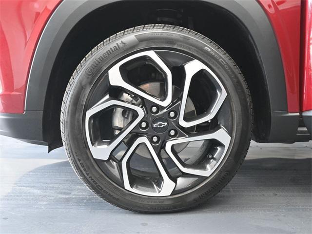 used 2025 Chevrolet Trax car, priced at $23,700