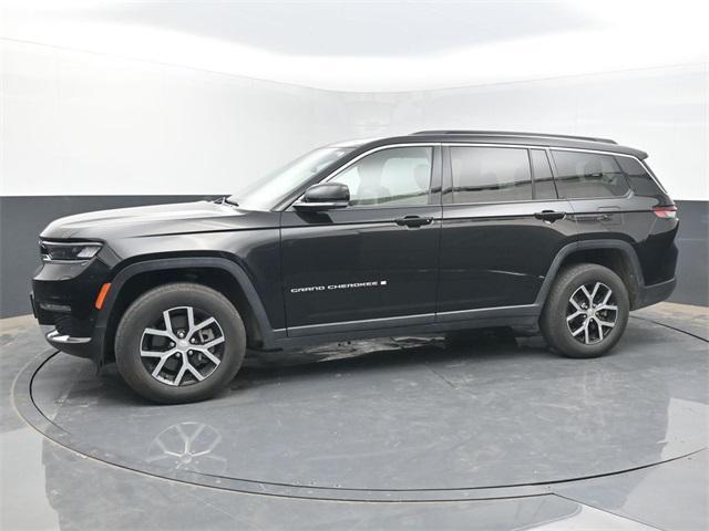 used 2024 Jeep Grand Cherokee L car, priced at $32,000