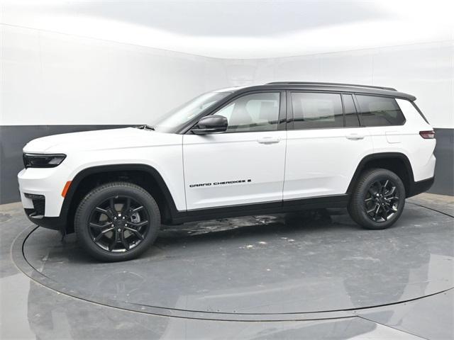 new 2025 Jeep Grand Cherokee L car, priced at $48,497