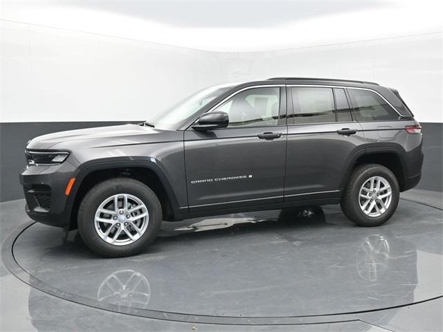 new 2025 Jeep Grand Cherokee car, priced at $38,932