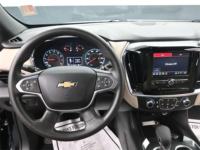 used 2023 Chevrolet Traverse car, priced at $24,900