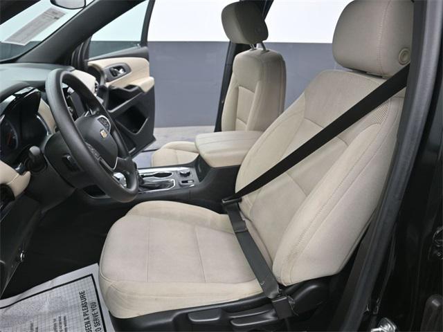 used 2023 Chevrolet Traverse car, priced at $24,900