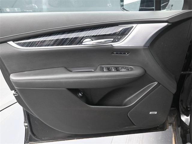 used 2024 Cadillac XT6 car, priced at $45,000