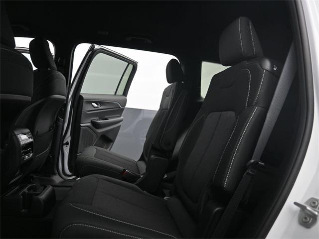 new 2025 Jeep Grand Cherokee L car, priced at $38,287