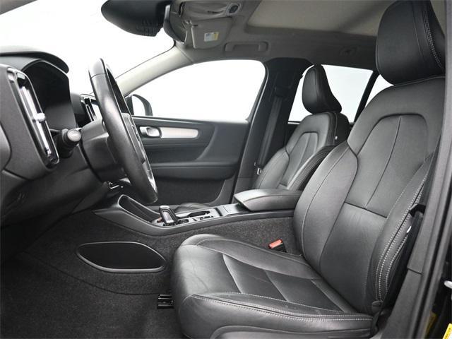 used 2021 Volvo XC40 car, priced at $22,500