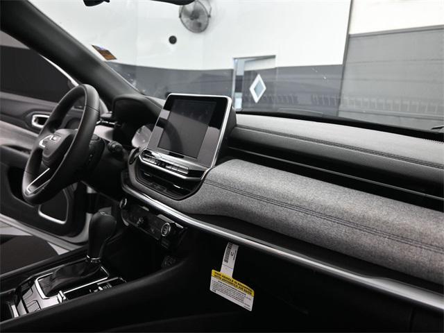 new 2025 Jeep Compass car