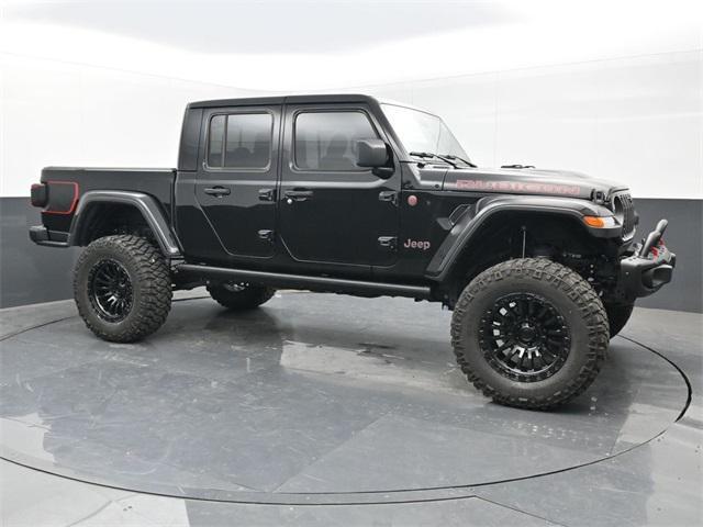 new 2024 Jeep Gladiator car, priced at $59,897