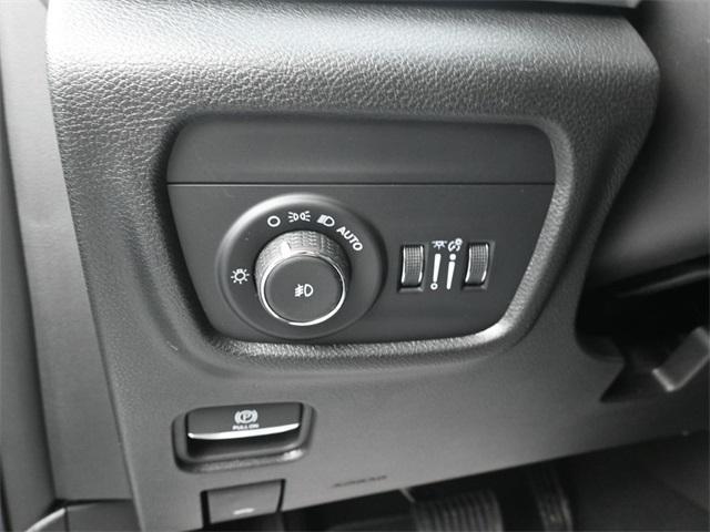 new 2025 Jeep Grand Cherokee L car, priced at $46,277