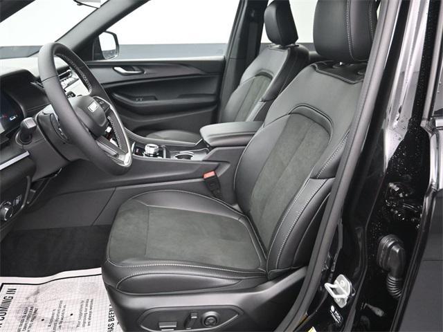 new 2025 Jeep Grand Cherokee L car, priced at $43,487