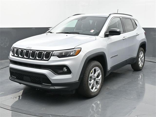 new 2025 Jeep Compass car, priced at $24,992